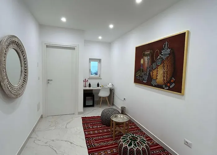 Marrakech Luxury לינה וארוחת בוקר גרוטמינרדה
